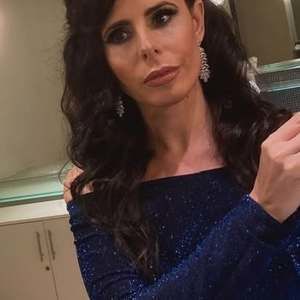 Meet your Posher, Yanet